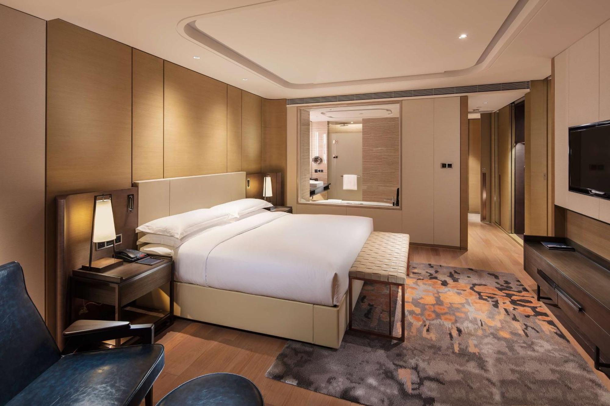 Hilton Jinan South Hotel & Residences Экстерьер фото