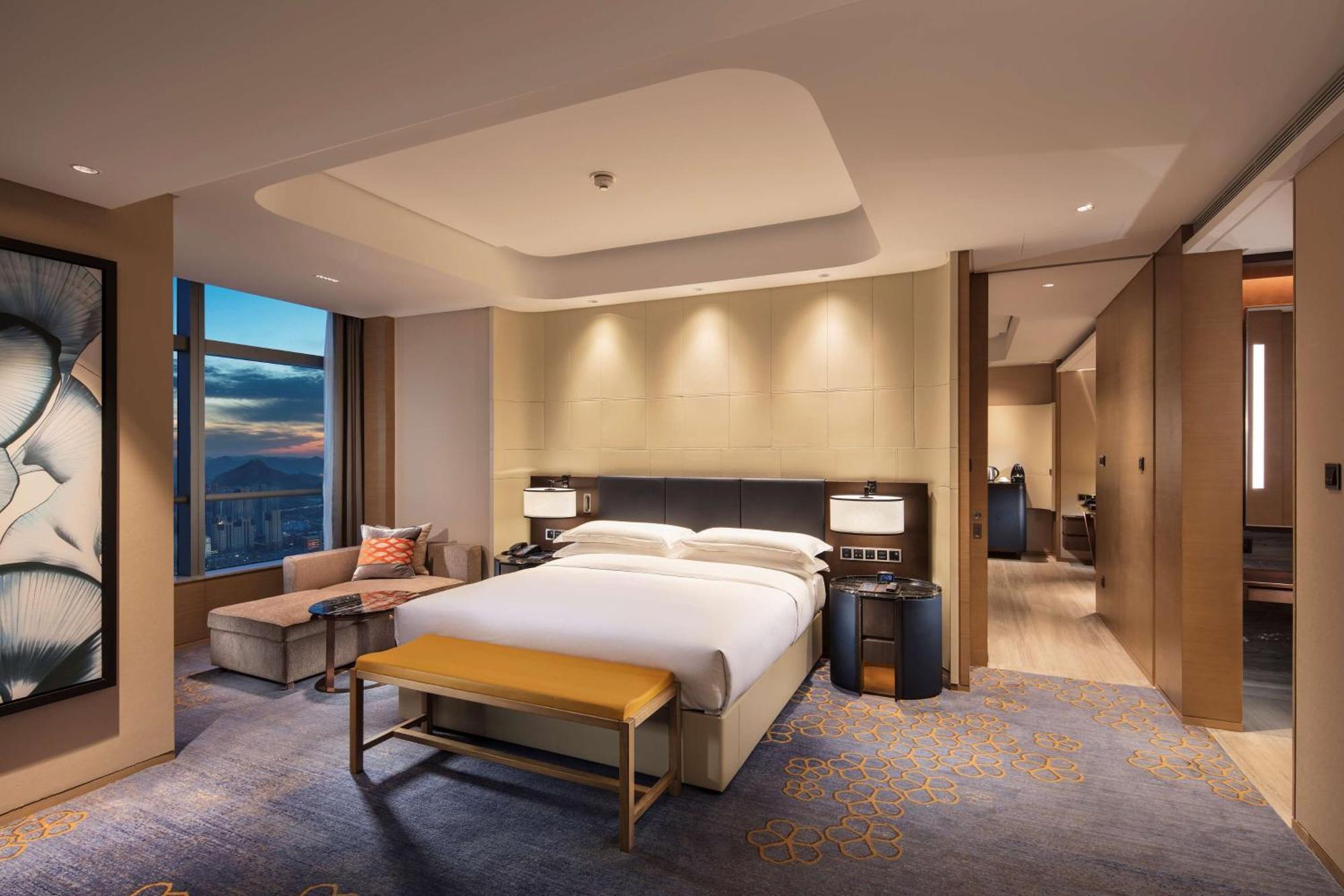 Hilton Jinan South Hotel & Residences Экстерьер фото